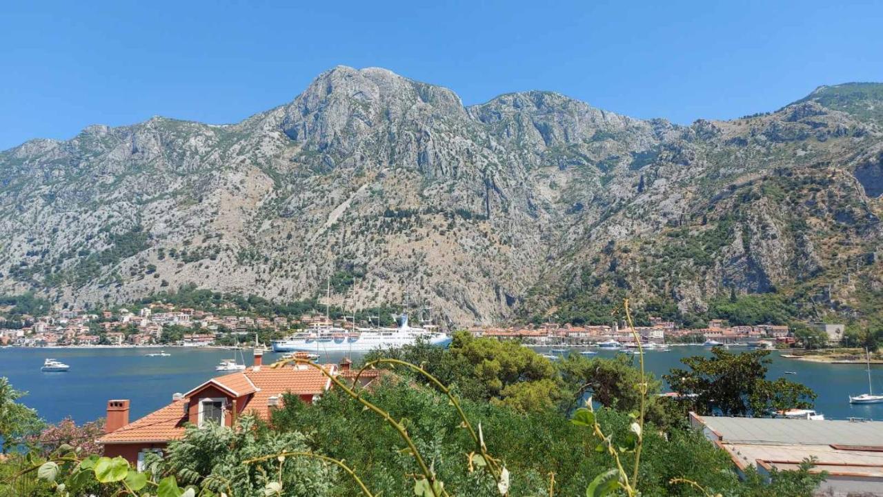 M&B Apartment Kotor Exterior foto